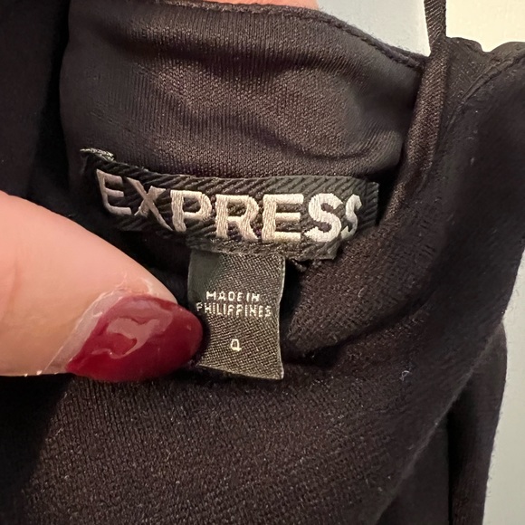 EXPRESS Mini Black Fitted Dress - V Neck & Racerback - Size 4 🖤 - Picture 8 of 10